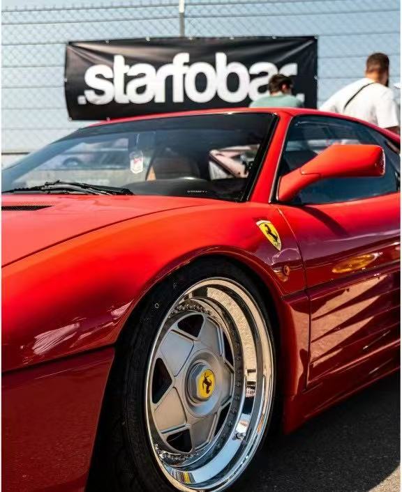 FERRARI 488 MANSORY